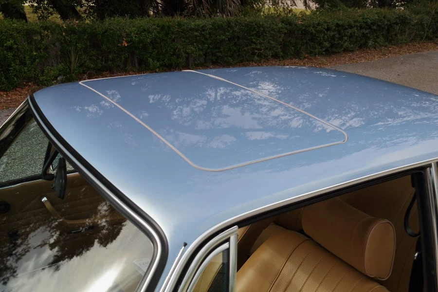 1976 BMW 2002 - Image 7 of 25
