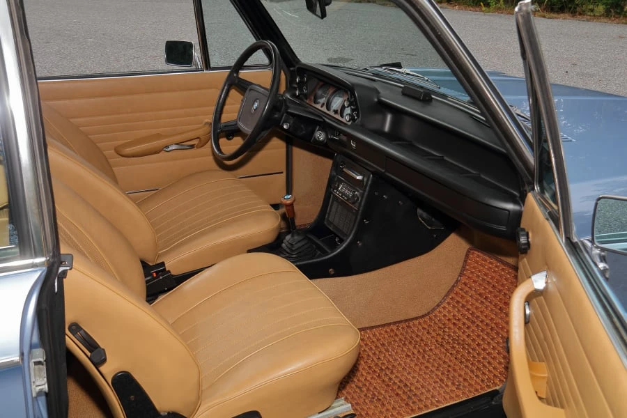 1976 BMW 2002 - Image 16 of 25