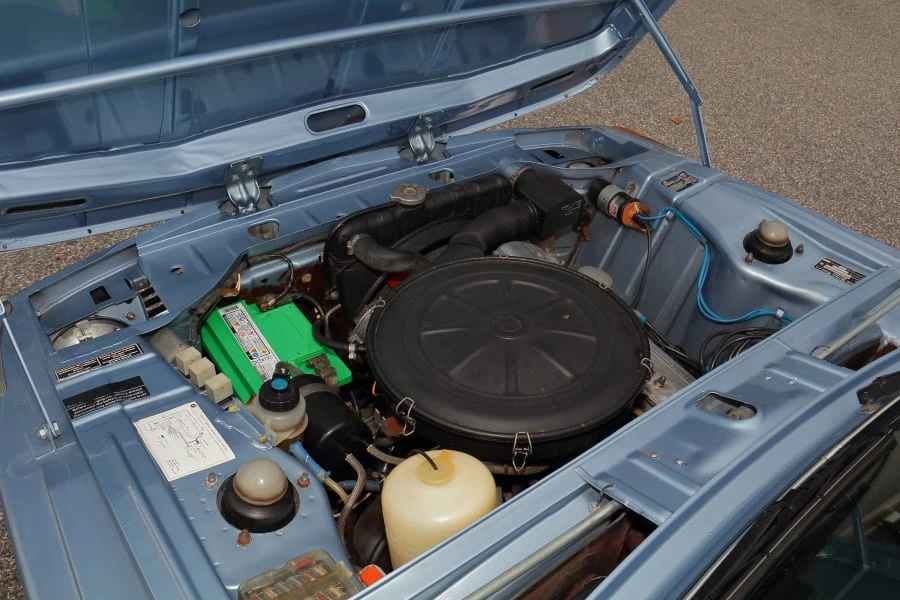 1976 BMW 2002 - Image 24 of 25
