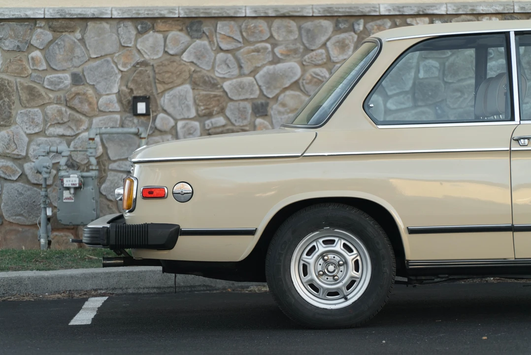 1976 BMW 2002 - Image 13 of 31