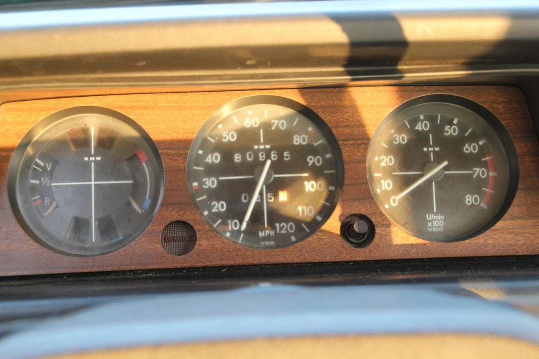 1976 BMW 2002 - Image 28 of 31