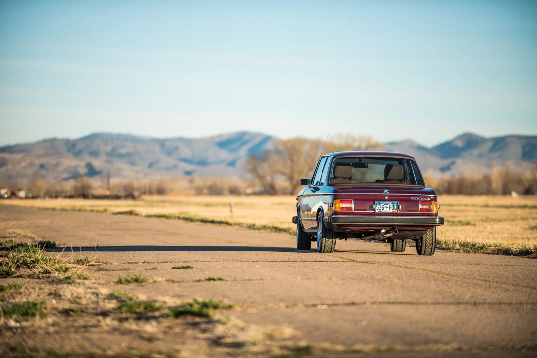 1976 BMW 2002 - Image 8 of 31