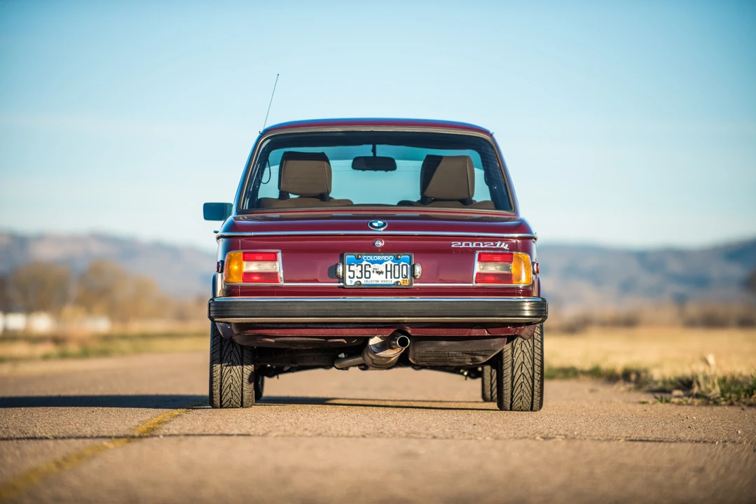1976 BMW 2002 - Image 11 of 31