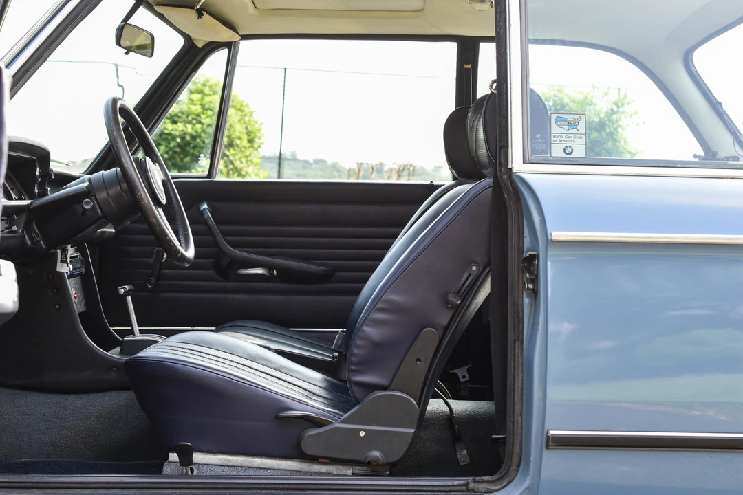 1976 BMW 2002 - Image 28 of 31