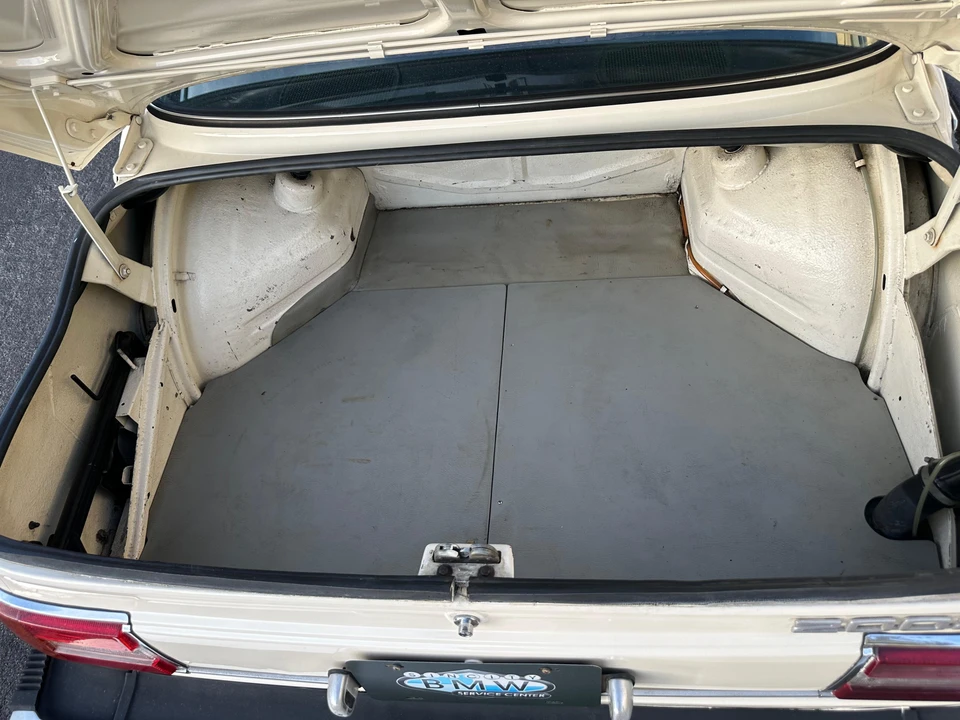 1976 BMW 2002 - Image 28 of 31
