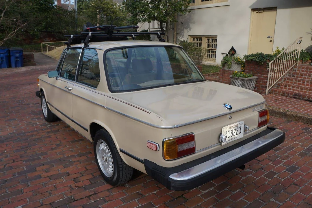 1976 BMW 2002 - Image 16 of 31