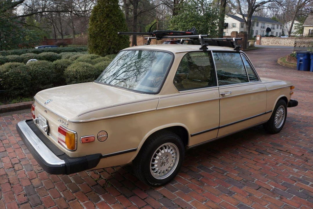 1976 BMW 2002 - Image 10 of 31