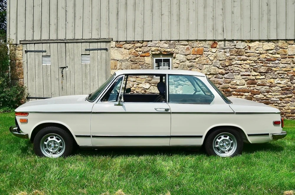 1976 BMW 2002 - Image 17 of 31