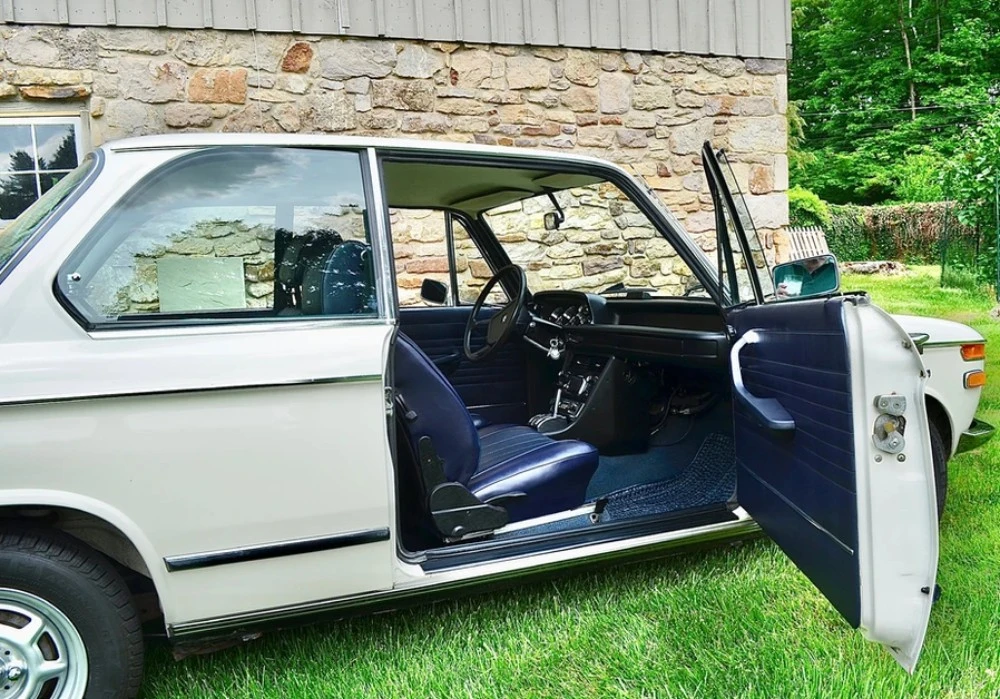 1976 BMW 2002 - Image 23 of 31