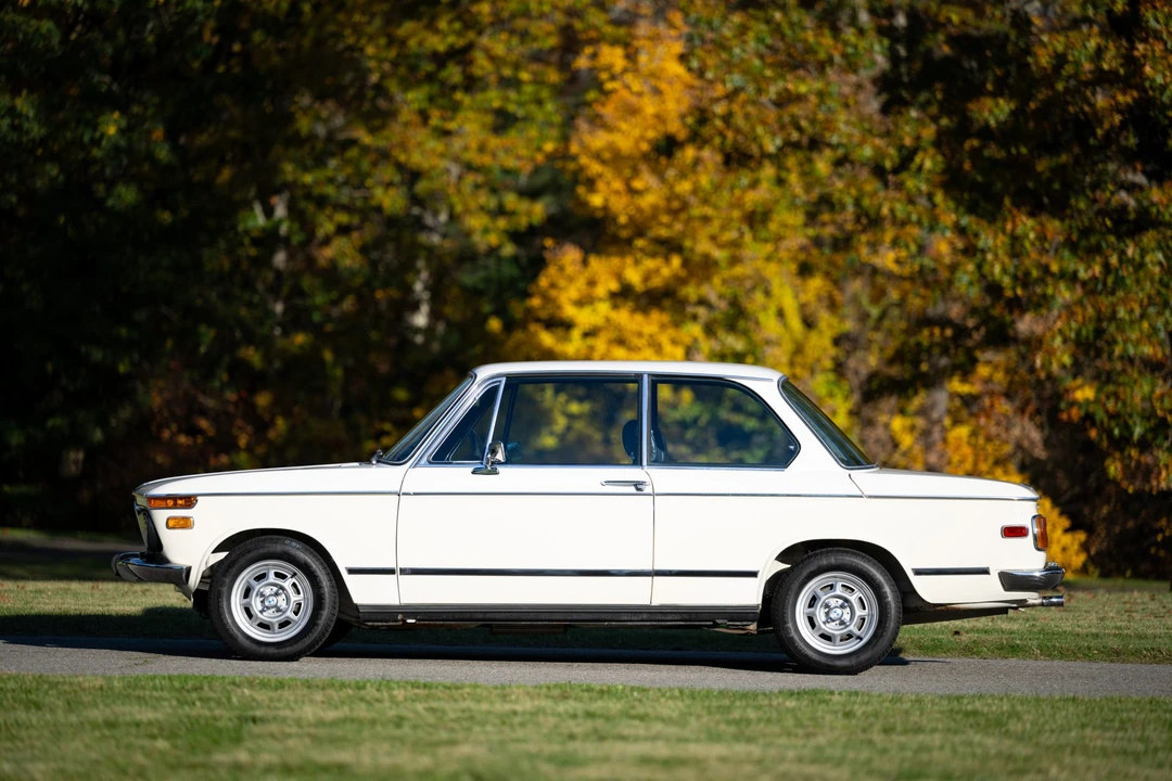 1976 BMW 2002 - Image 11 of 31