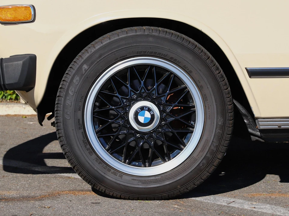 1976 BMW 2002 - Image 18 of 31