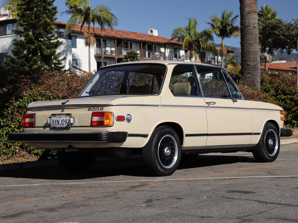 1976 BMW 2002 - Image 8 of 31