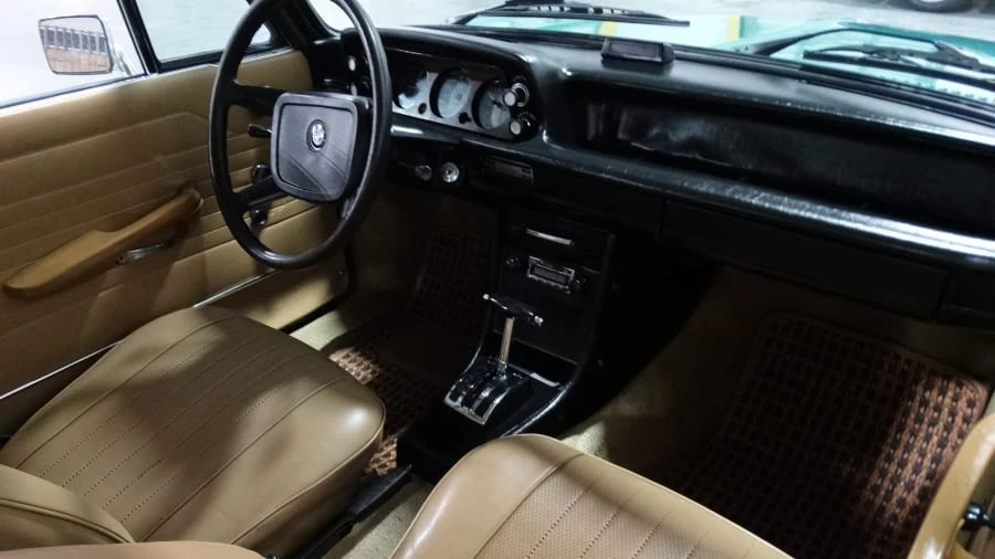 1976 BMW 2002 - Image 6 of 10