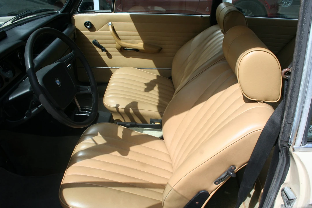 1976 BMW 2002 - Image 17 of 31