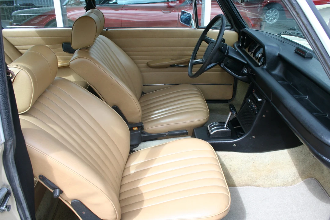 1976 BMW 2002 - Image 19 of 31