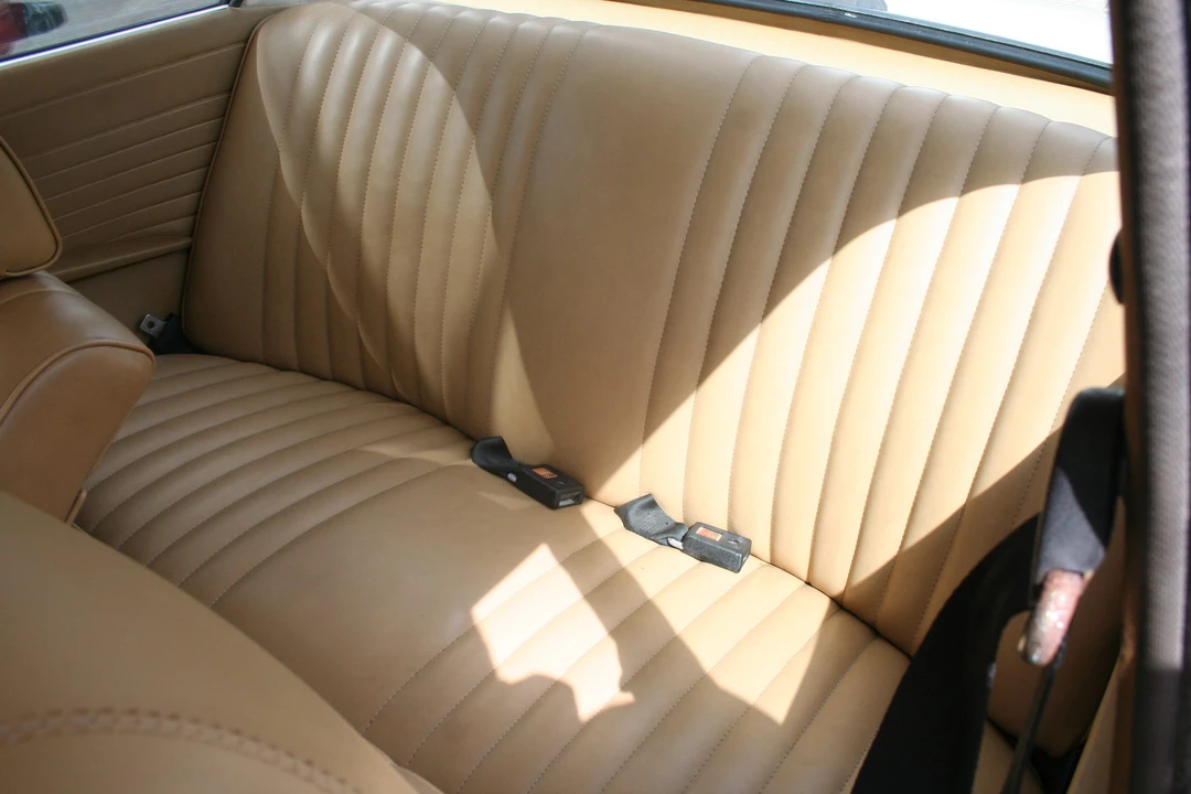 1976 BMW 2002 - Image 22 of 31