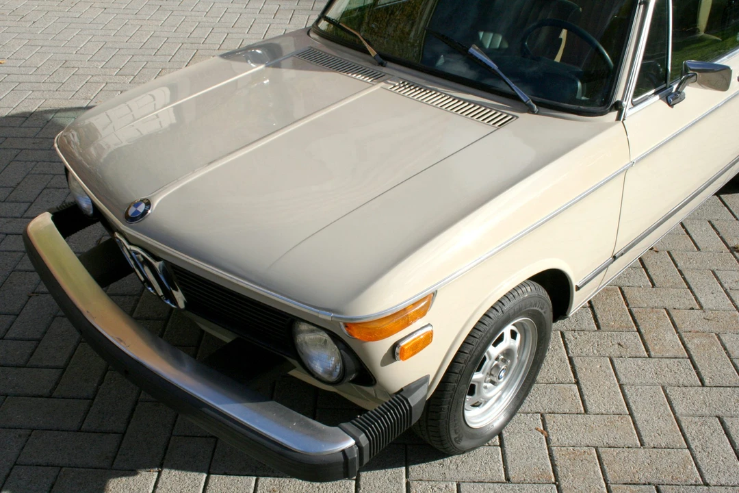 1976 BMW 2002 - Image 11 of 31