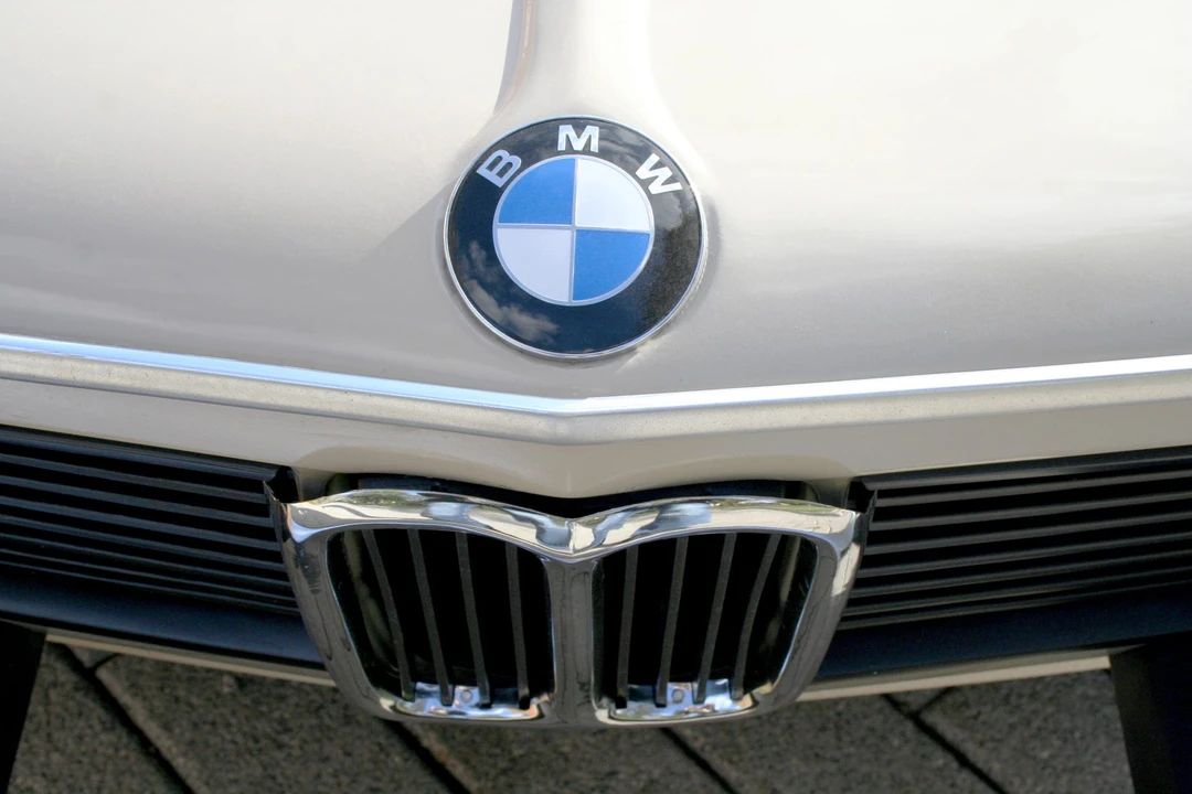 1976 BMW 2002 - Image 13 of 31