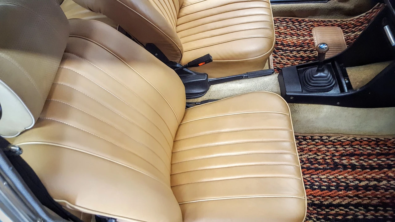 1976 BMW 2002 - Image 26 of 31