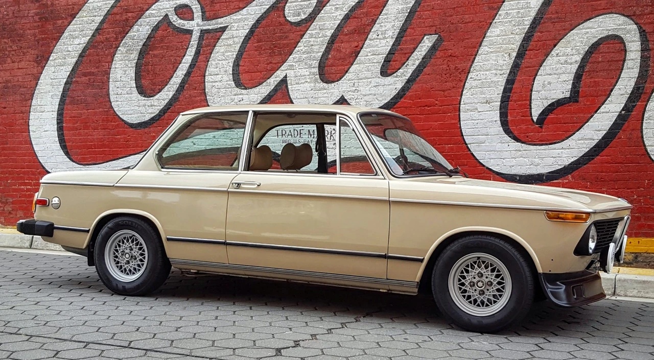 1976 BMW 2002 - Image 11 of 31