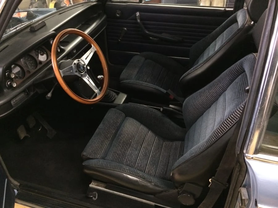 1976 BMW 2002 - Image 4 of 6