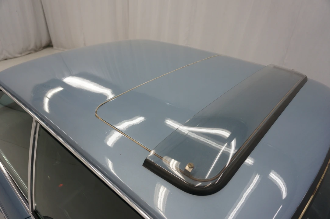 1976 BMW 2002 - Image 14 of 31