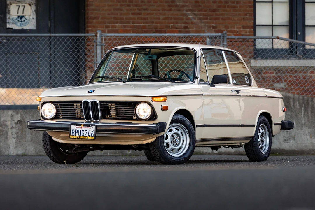 1976 BMW 2002 - Image 11 of 31