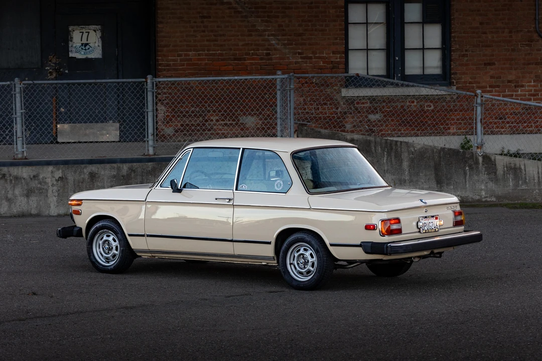 1976 BMW 2002 - Image 19 of 31