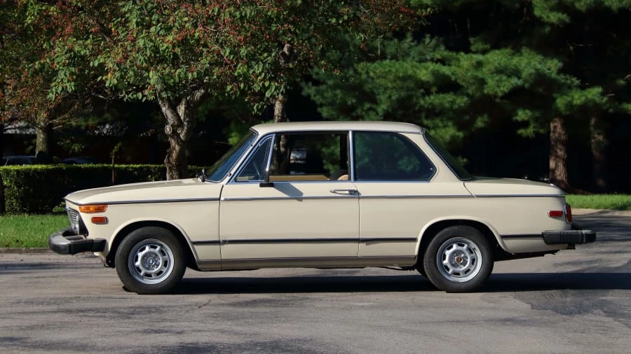 1976 BMW 2002 - Image 2 of 12