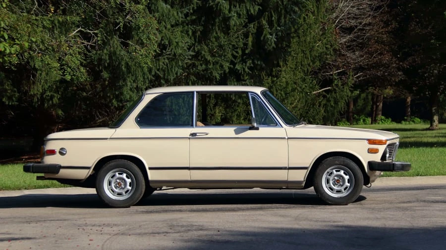 1976 BMW 2002 - Image 8 of 12