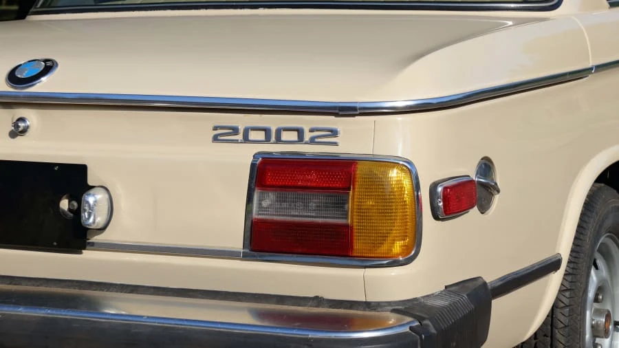 1976 BMW 2002 - Image 11 of 12