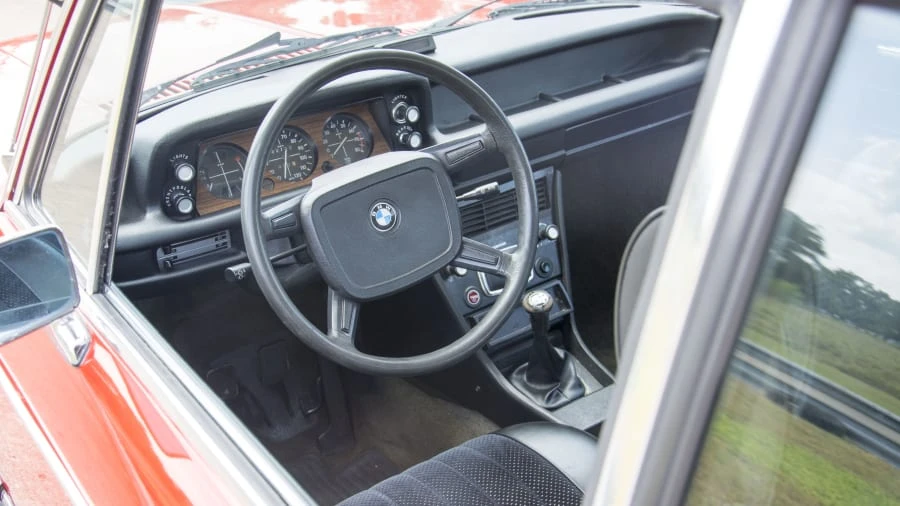 1976 BMW 2002 - Image 3 of 5
