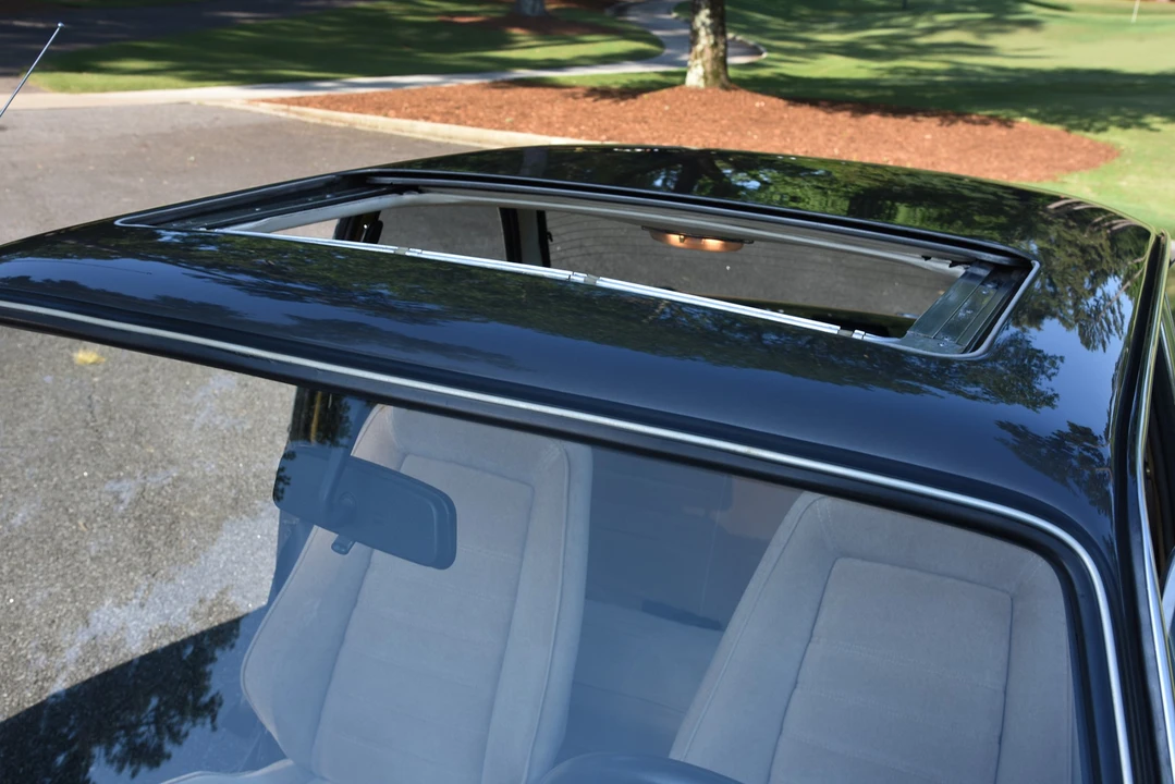 1976 BMW 2002 - Image 24 of 31
