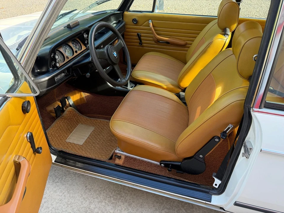 1976 BMW 2002 - Image 16 of 21
