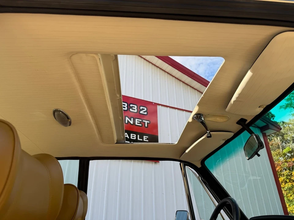 1976 BMW 2002 - Image 8 of 21
