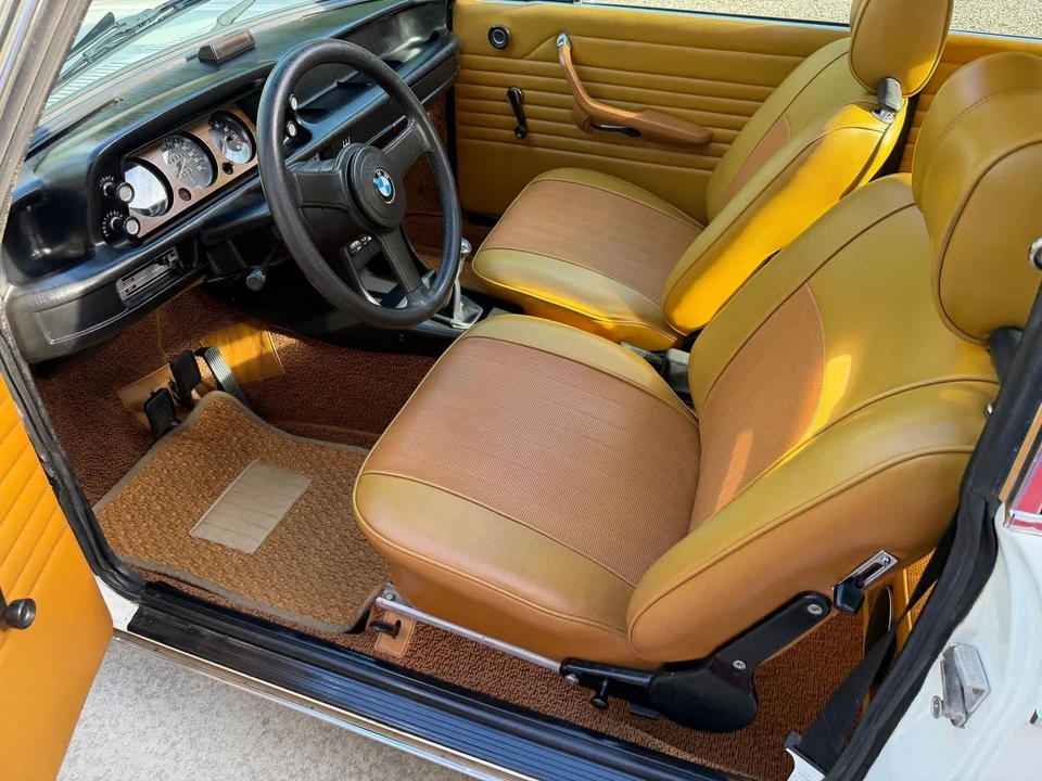 1976 BMW 2002 - Image 17 of 21