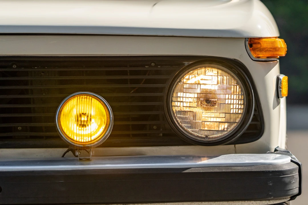 1976 BMW 2002 - Image 17 of 31