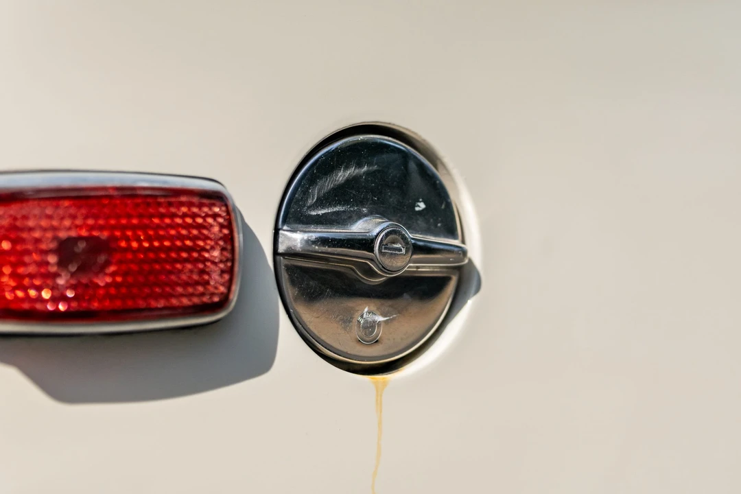 1976 BMW 2002 - Image 30 of 31