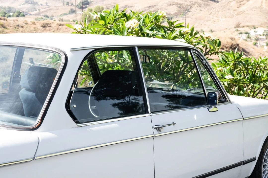 1976 BMW 2002 - Image 23 of 31