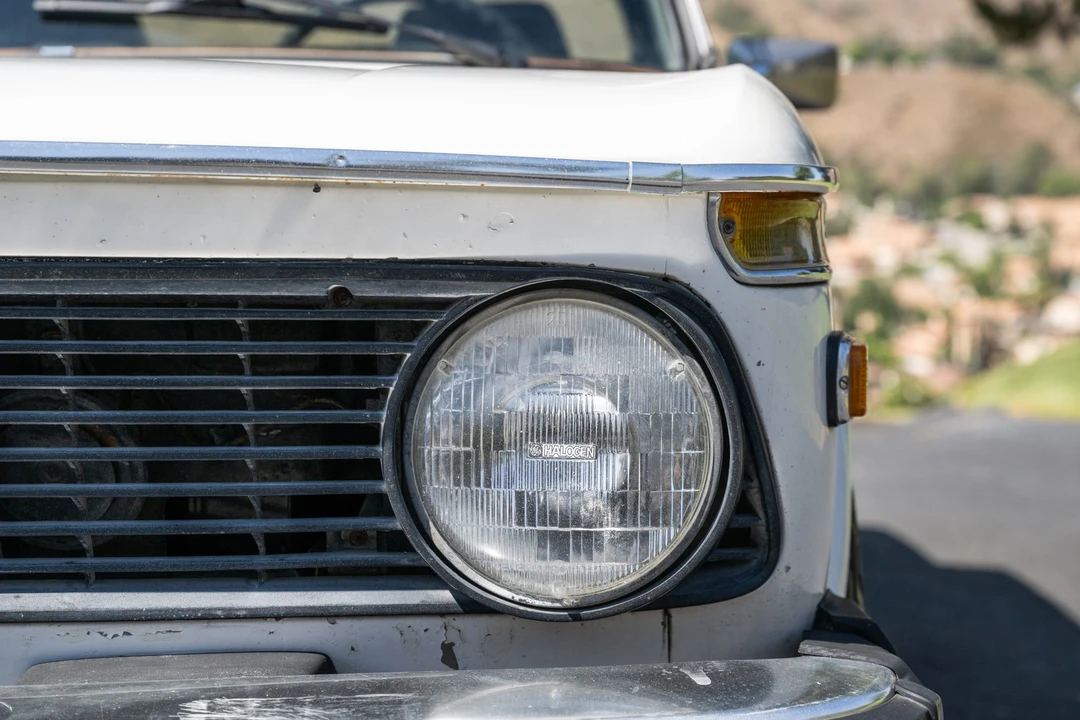 1976 BMW 2002 - Image 15 of 31