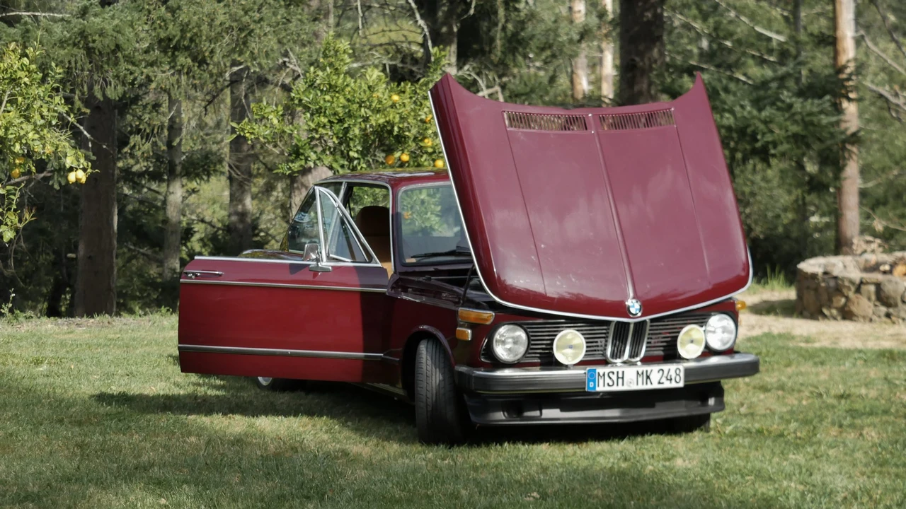 1976 BMW 2002 - Image 8 of 31