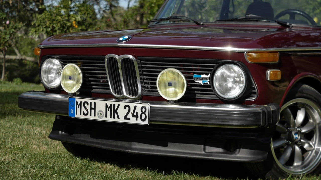 1976 BMW 2002 - Image 14 of 31