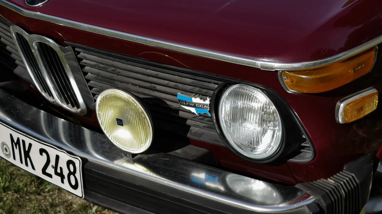 1976 BMW 2002 - Image 15 of 31