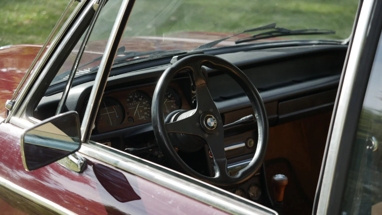 1976 BMW 2002 - Image 29 of 31