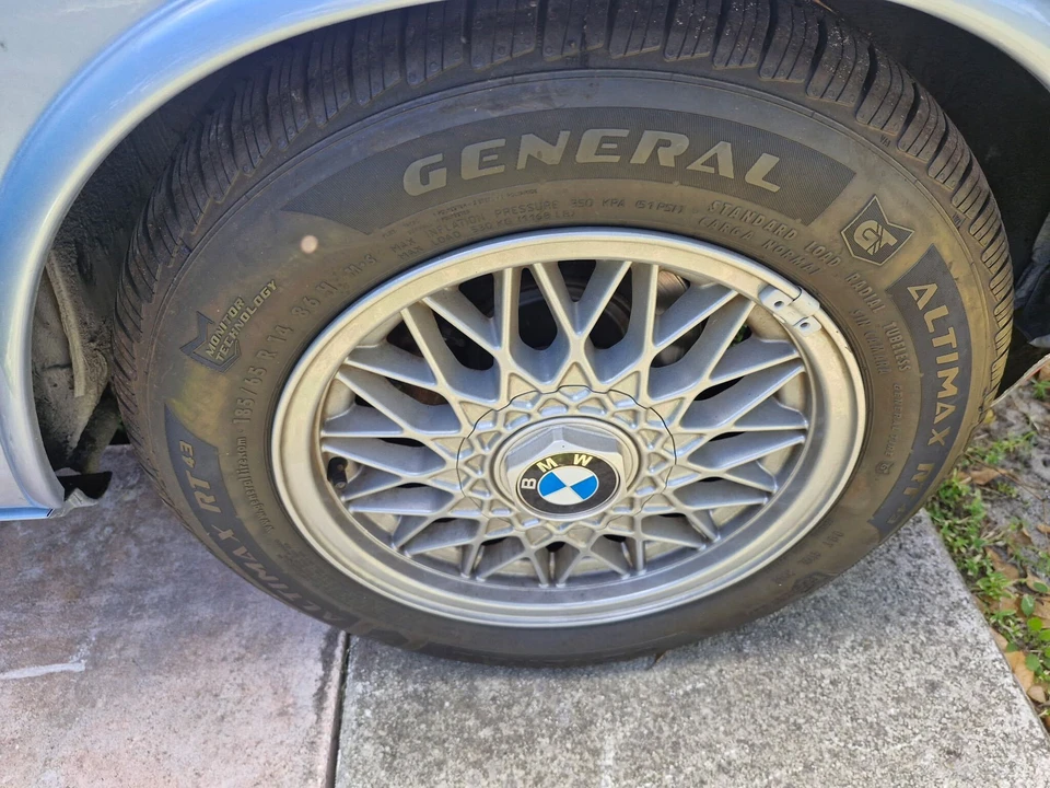 1976 BMW 2002 - Image 17 of 31