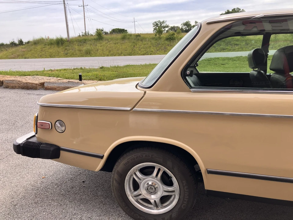 1976 BMW 2002 - Image 12 of 31