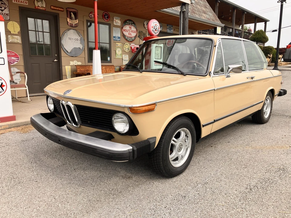 1976 BMW 2002 - Image 3 of 31