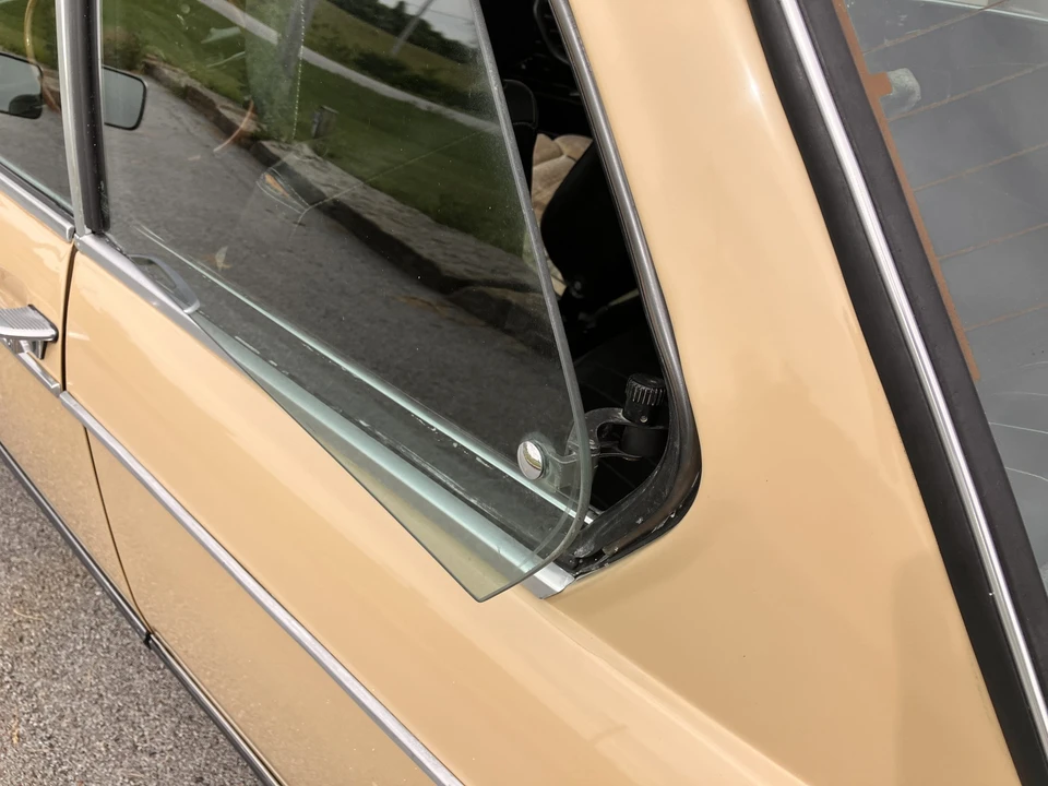 1976 BMW 2002 - Image 29 of 31