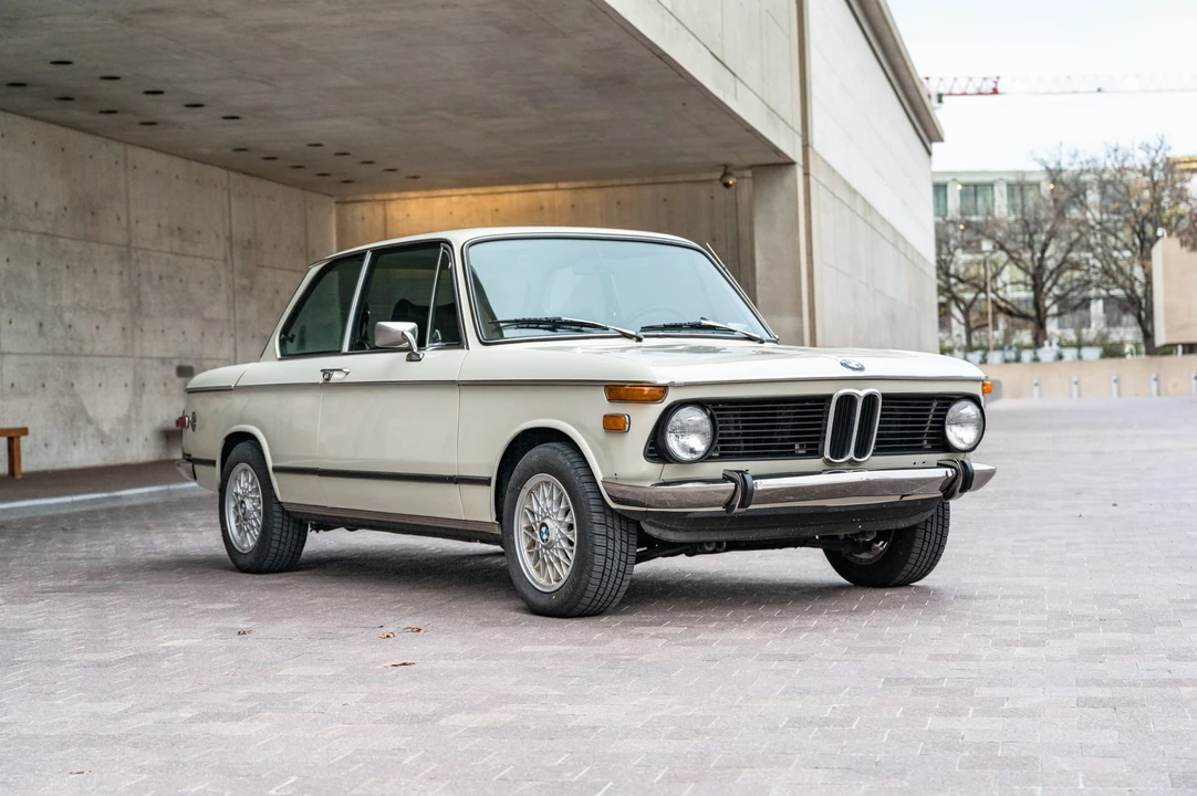 1976 BMW 2002 - Image 9 of 31