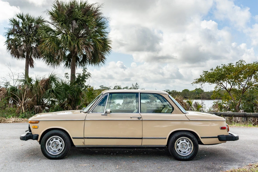 1976 BMW 2002 - Image 9 of 31
